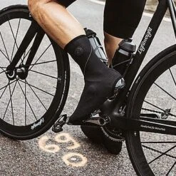 Lightweight Meilenstein 24 EVO Schwarz Edition Disc Road Wheelset (Shimano) -Shimano shop LightweightMeilenstein24EVOSchwarzEditionDisc 5 a97cadc6 f420 433f a7b2 a0f1224ed29a