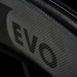 Lightweight Fernweg 85 Evo Schwarz Edition Disc Aero Road Wheelset (Shimano) -Shimano shop NutcaseStreetBlueSteelMIPSHelmetSmall 5 c473194c 9c66 42ea b4e4 d8987c5bef35