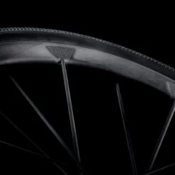 Lightweight Pfadfinder Evo Disc Gravel Wheelset (Shimano) -Shimano shop PfadfinderEvoDiscGravelWheelse 4